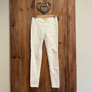 American eagle white jeans